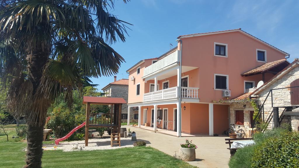 Apartments Sorgo Novigrad  Exterior photo